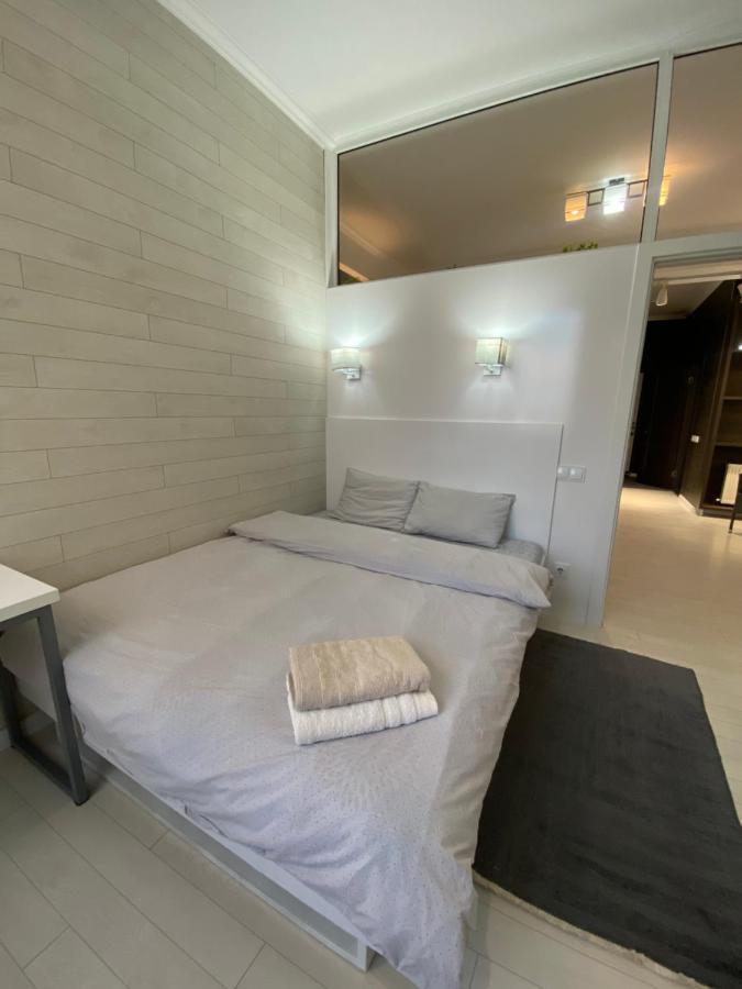 New Double Room Luxury Apartment In The Center Chisinau Exterior photo
