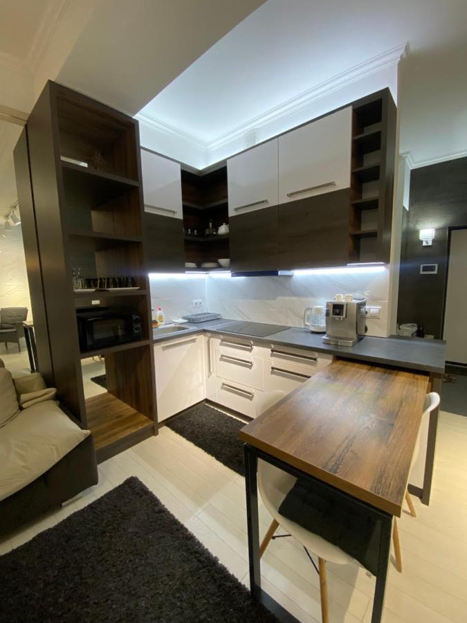 New Double Room Luxury Apartment In The Center Chisinau Exterior photo